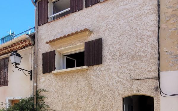 Maison à vendre    2 pièces • 45 m2 Vinon-sur-Verdon