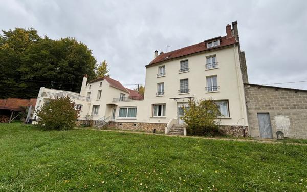 Maison à vendre    11 pièces • 410 m2 Essômes-sur-Marne
