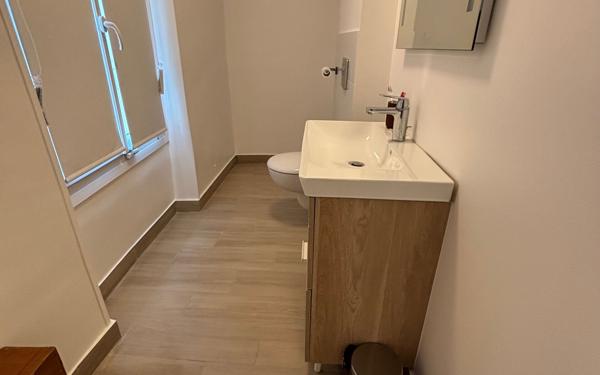 Maison à vendre    11 pièces • 410 m2 Essômes-sur-Marne