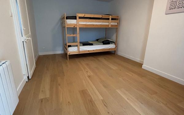 Maison à vendre    11 pièces • 410 m2 Essômes-sur-Marne