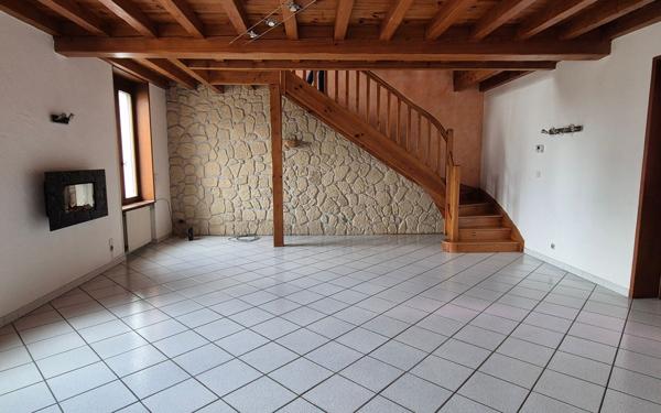 Appartement à vendre    4 pièces • 96,51 m2 Saint-Étienne