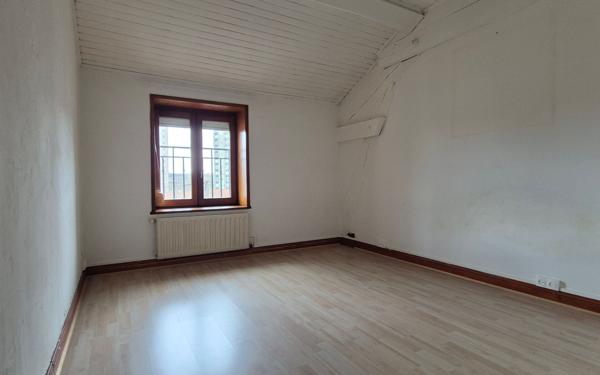 Appartement à vendre    4 pièces • 96,51 m2 Saint-Étienne