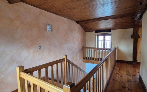 Appartement à vendre    4 pièces • 96,51 m2 Saint-Étienne