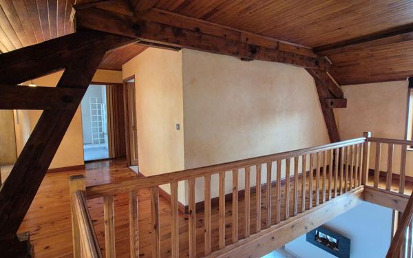 Appartement à vendre    4 pièces • 96,51 m2 Saint-Étienne