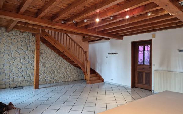 Appartement à vendre    4 pièces • 96,51 m2 Saint-Étienne