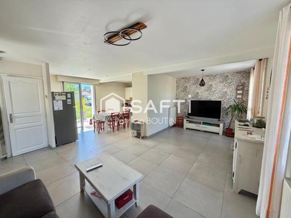 PAVILLON 3 CHAMBRES + GARAGE ET JARDIN A NIORT !