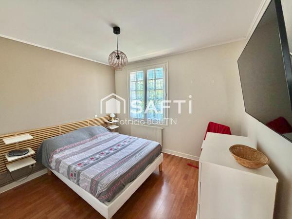 PAVILLON 3 CHAMBRES + GARAGE ET JARDIN A NIORT !