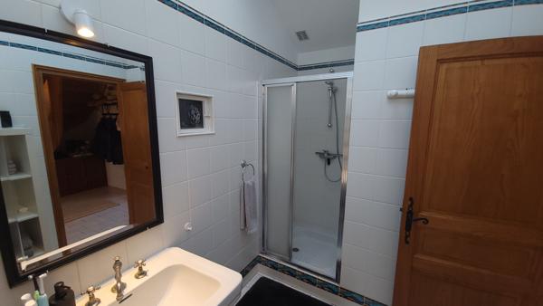 Maison de caractère avec gîte indépendant et piscine à 8 minutes de Villeneuve d'Aveyron Ols et rhinodes