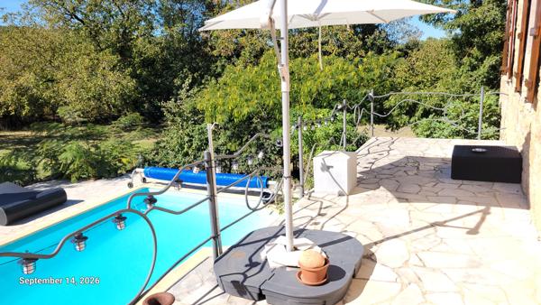 Maison de caractère avec gîte indépendant et piscine à 8 minutes de Villeneuve d'Aveyron Ols et rhinodes