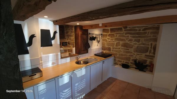 Maison de caractère avec gîte indépendant et piscine à 8 minutes de Villeneuve d'Aveyron Ols et rhinodes