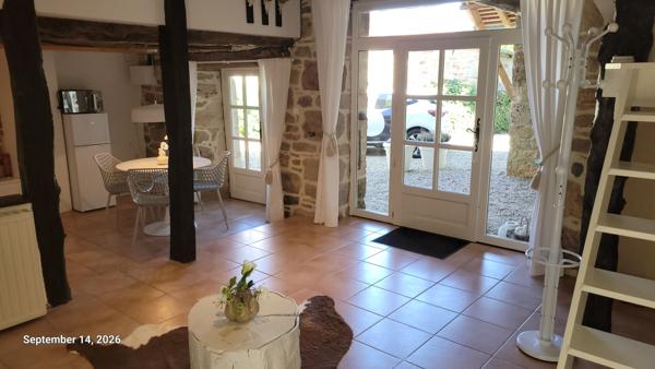 Maison de caractère avec gîte indépendant et piscine à 8 minutes de Villeneuve d'Aveyron Ols et rhinodes