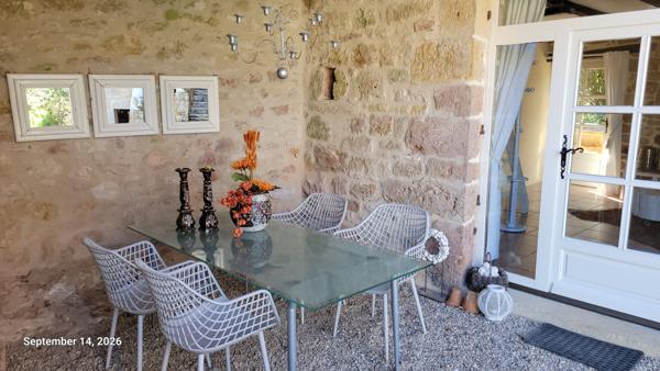 Maison de caractère avec gîte indépendant et piscine à 8 minutes de Villeneuve d'Aveyron Ols et rhinodes