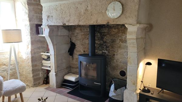 Maison de caractère avec gîte indépendant et piscine à 8 minutes de Villeneuve d'Aveyron Ols et rhinodes