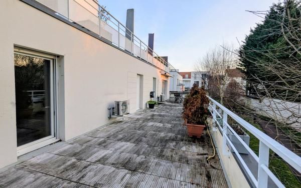 Appartement à vendre    4 pièces • 90,68 m2 Lagny-sur-Marne