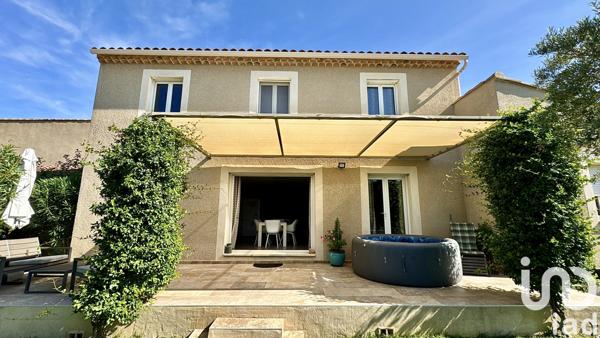 Maison à vendre 5 pièces 155 m² Sainte-Cécile-les-Vignes