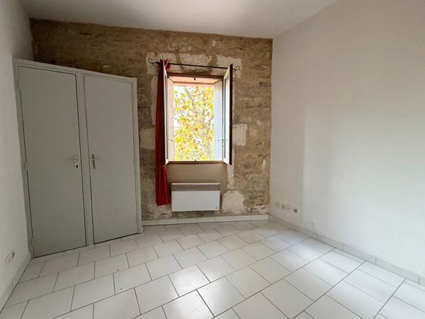 Charmant studio avec mezzanine situé place Faulquier