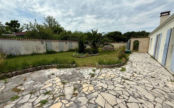 Maison à vendre    4 pièces •  Le Château-d'Oléron