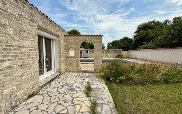 Maison à vendre    4 pièces •  Le Château-d'Oléron