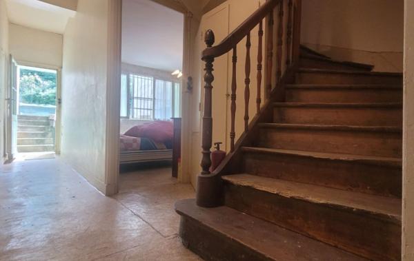 Vente Maison de ville avec terrasse et garages à rénover Clairac   