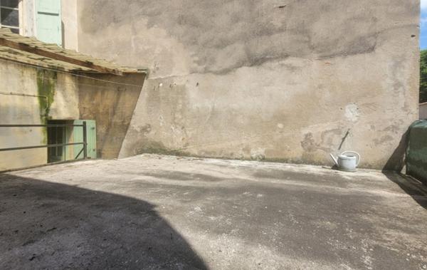 Vente Maison de ville avec terrasse et garages à rénover Clairac   