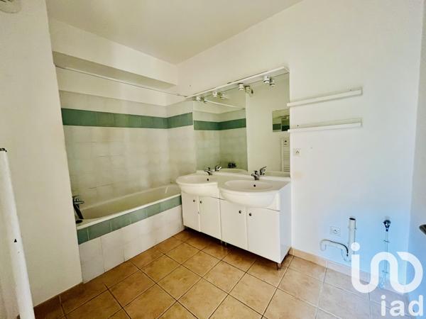 Appartement à vendre 4 pièces 76 m² Bagnols-sur-Cèze