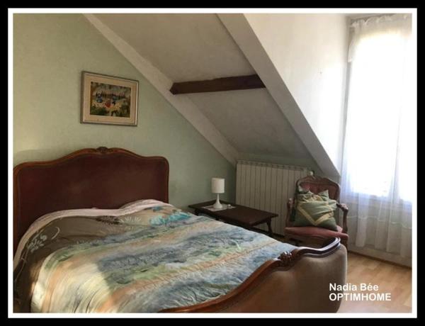 Maison 10 pièces SAINT DIZIER LEYRENNE (23)