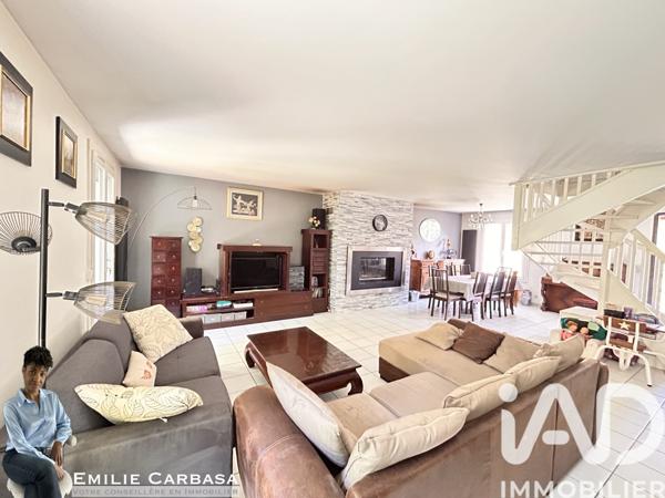 Maison à vendre 8 pièces 157 m² Draveil