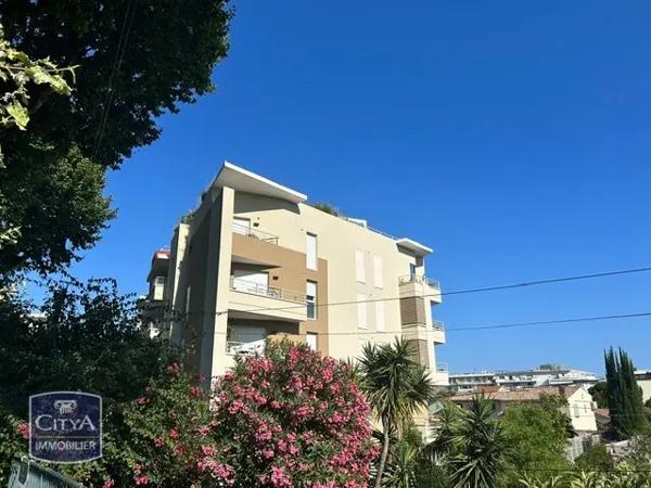 Appartement à vendre 2 pièces 43m² Cagnes-sur-Mer (06800)