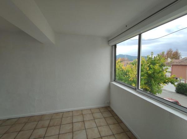 Location / Appartement T3