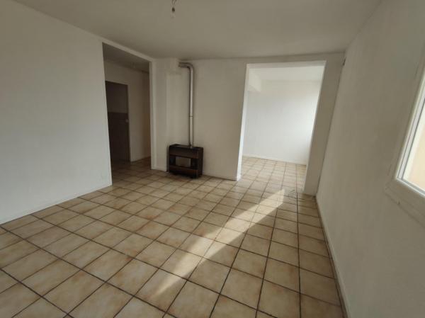 Location / Appartement T3
