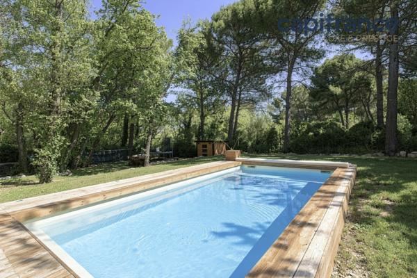 VILLA CONTEMPORAINE