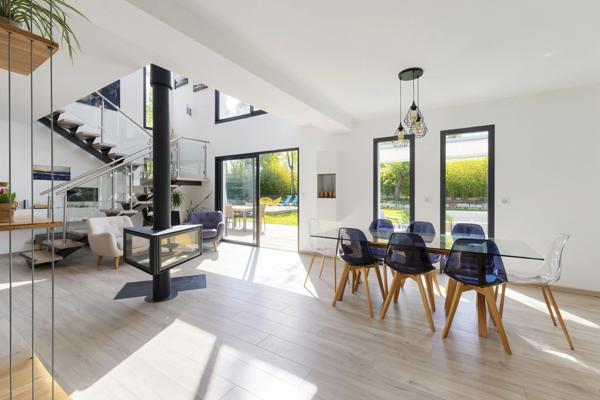 VILLA CONTEMPORAINE