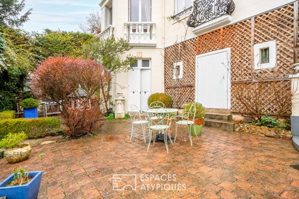 Maison d’époque avec berge et jardin privatifs au bord de l’Yerres.