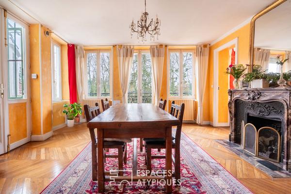 Maison d’époque avec berge et jardin privatifs au bord de l’Yerres.