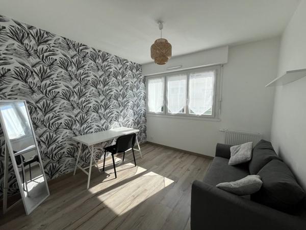 Appartement à louer 790 € CC Quimper 3 p 66 m² DPE C