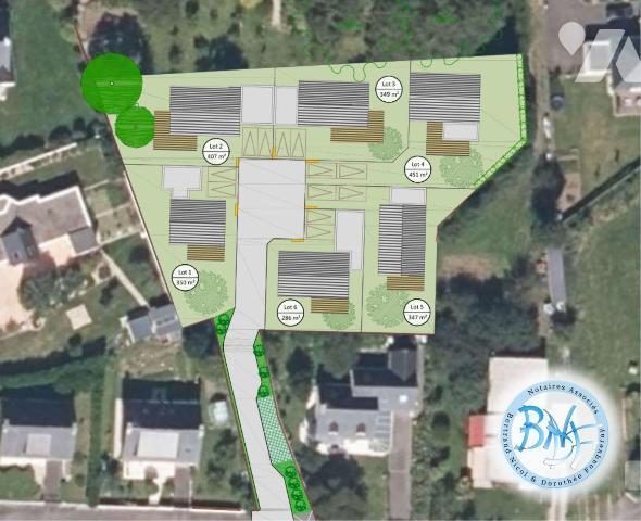 À Plouay, commune située à une trentaine de minutes de Lorient, nous vous proposons à l'acquisi...