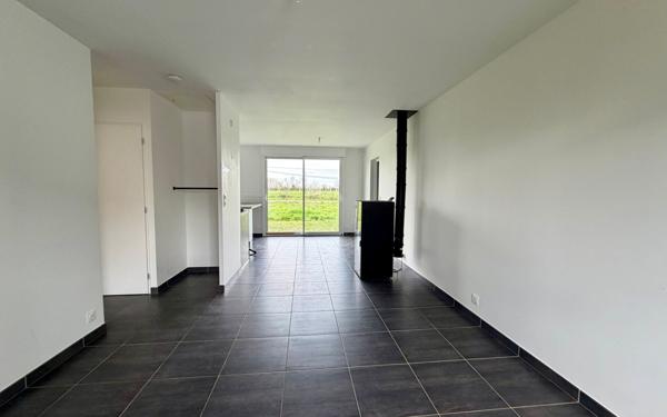 Maison à vendre    4 pièces • 75 m2 Souillé