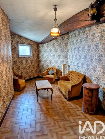 Immeuble à vendre 160 m² Saint-Seurin-sur-l'Isle