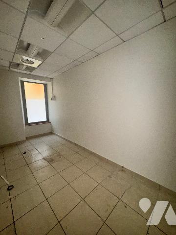 NICE - LOCAL COMMERCIAL 52 m² - QUARTIER DU PORT