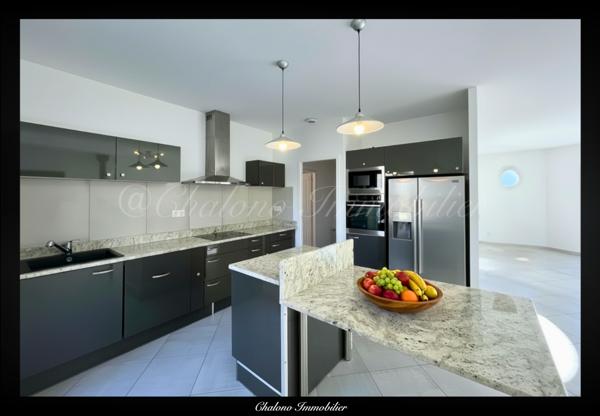 Agde (34300) DEPT 34. LE GRAU D'AGDE. VILLA PLAIN-PIED 3 CH. PISCINE, 2 TERRASSES ET GRAND GARAGE