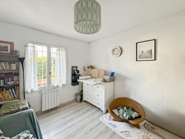 Maison Bouc Bel Air 6 pièce(s) 160.54 m2