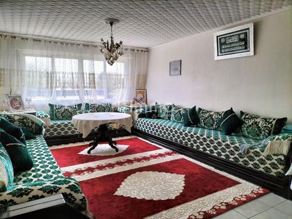 Maison familiale 4 chambres avec jardin