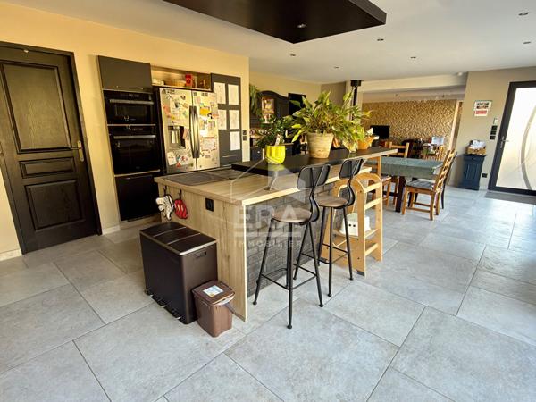 Grande maison de caractère rénovée ? 5 chambres ? 15 min du centre de Caen