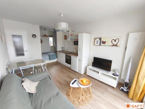 Studio de 26 m² - proximité plage et commerces.