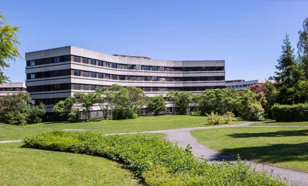 INVESTISSEMENT LOCATIF – FERNEY-VOLTAIRE – Résidence Apparthôtel Zenitude Swiss Apparthotels – 7,82 % de rentabilité