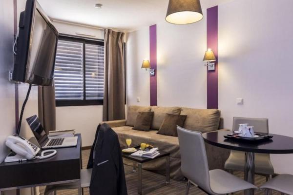 INVESTISSEMENT LOCATIF – FERNEY-VOLTAIRE – Résidence Apparthôtel Zenitude Swiss Apparthotels – 7,82 % de rentabilité