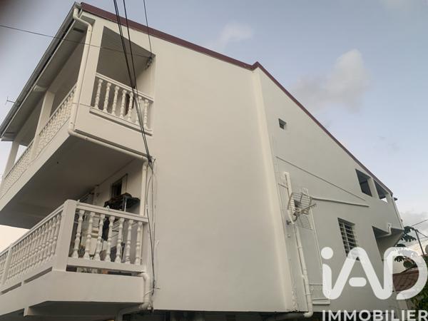 Immeuble à vendre 128 m² Le François