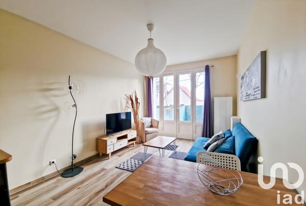 Appartement 2 pièces de 33 m² à Suresnes (92150)