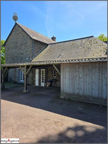 Maison à FOUGERES, 35300 - 9 pièces 225m²