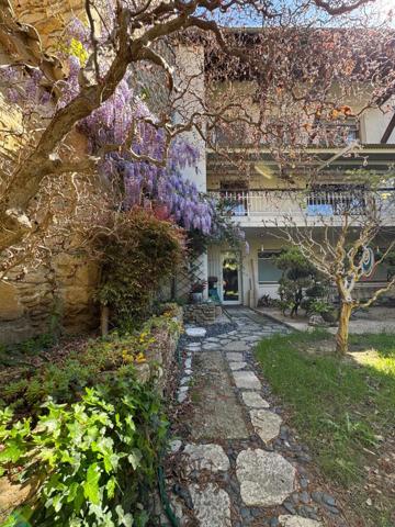 Immeuble 10 pièces 274 m2